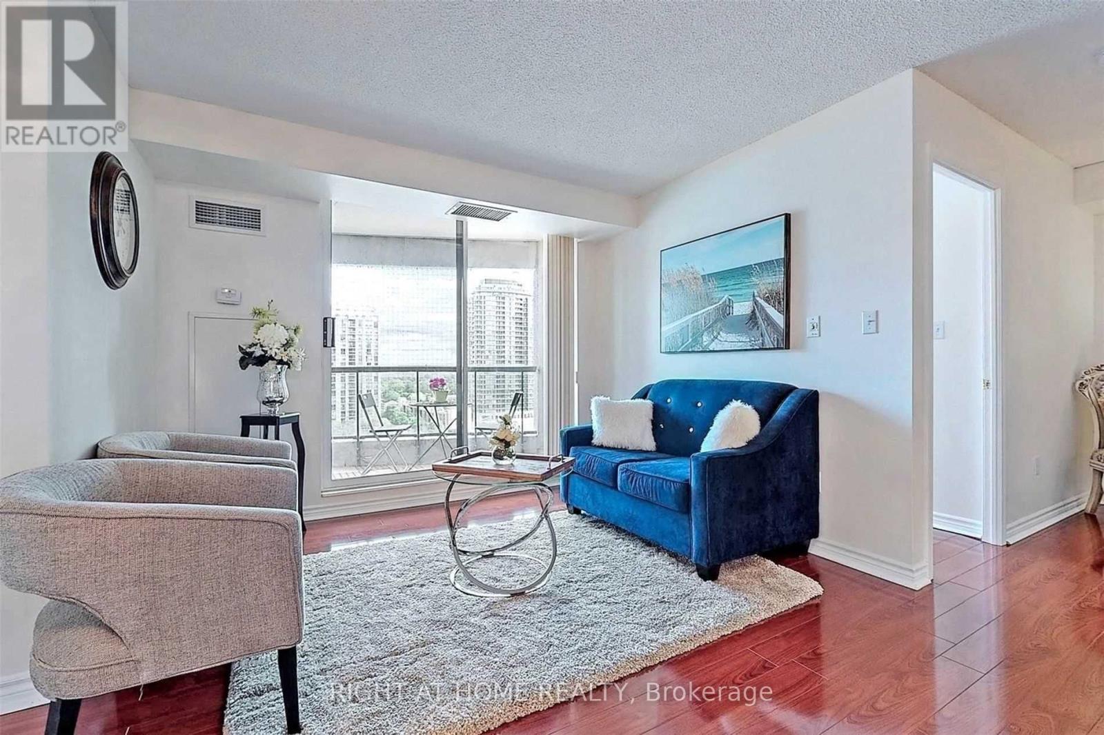 1601 - 7 Lorraine Drive, Toronto, Ontario  M2N 7H2 - Photo 6 - C12711558