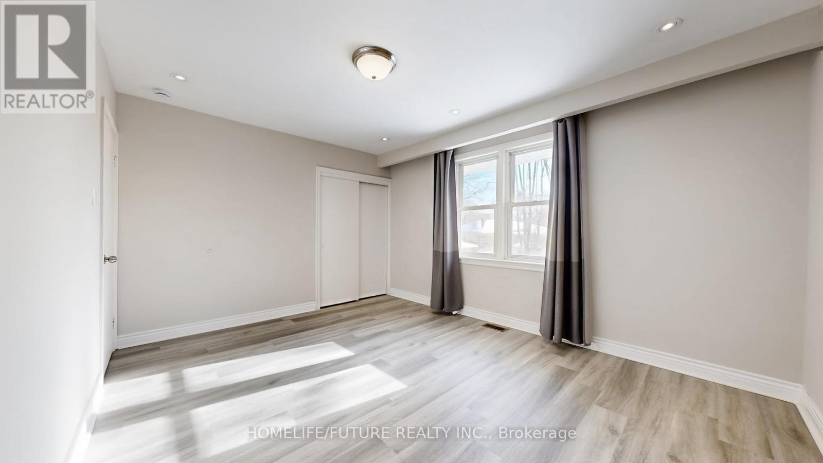 47 Woodthorpe Road, Toronto, Ontario  M4A 1S6 - Photo 16 - C12711560