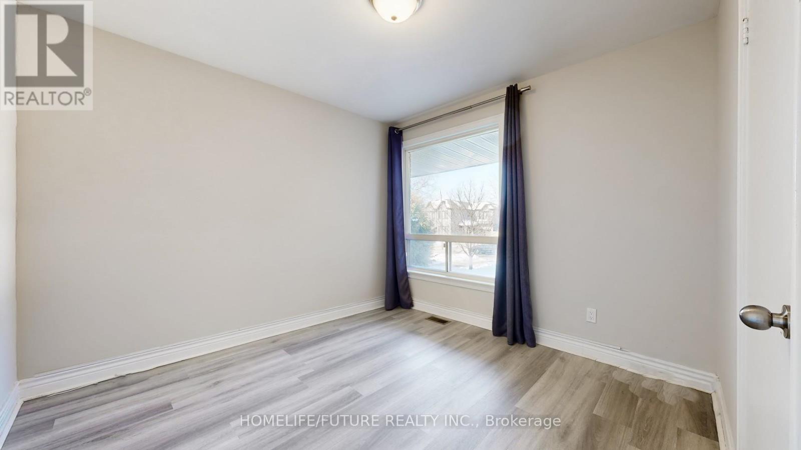 47 Woodthorpe Road, Toronto, Ontario  M4A 1S6 - Photo 18 - C12711560