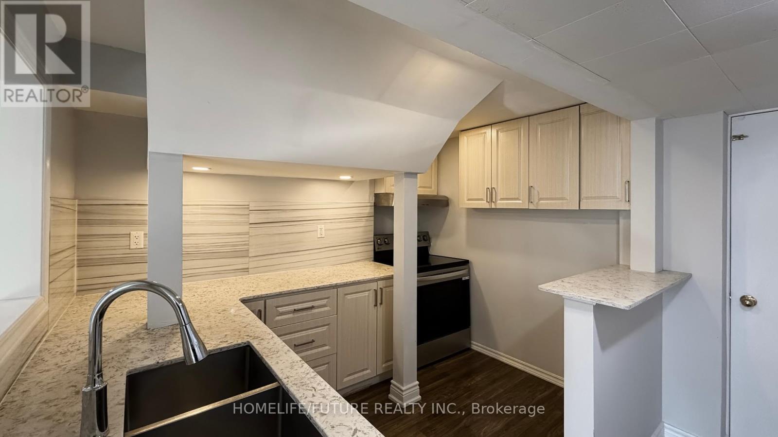 47 Woodthorpe Road, Toronto, Ontario  M4A 1S6 - Photo 28 - C12711560