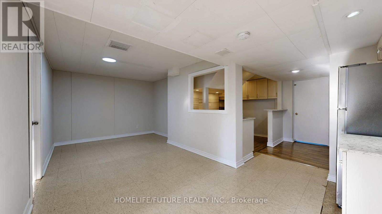 47 Woodthorpe Road, Toronto, Ontario  M4A 1S6 - Photo 30 - C12711560