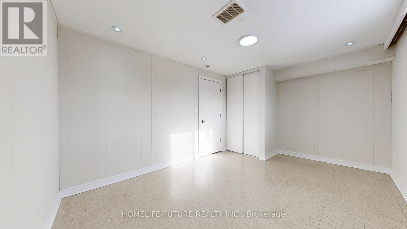 47 Woodthorpe Road, Toronto, Ontario  M4A 1S6 - Photo 42 - C12711560