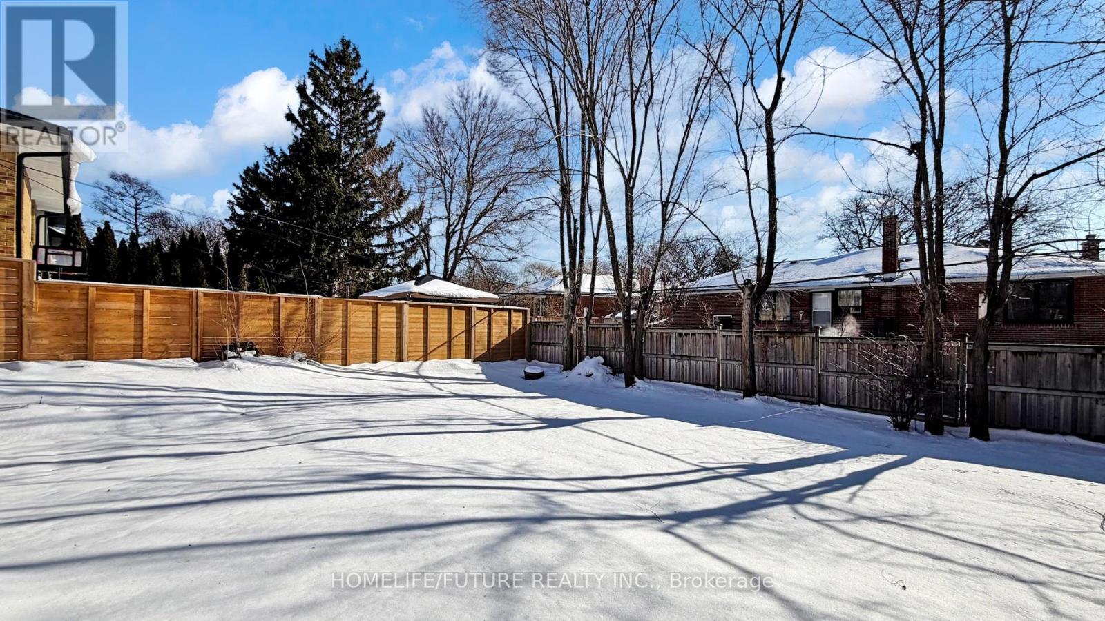 47 Woodthorpe Road, Toronto, Ontario  M4A 1S6 - Photo 47 - C12711560