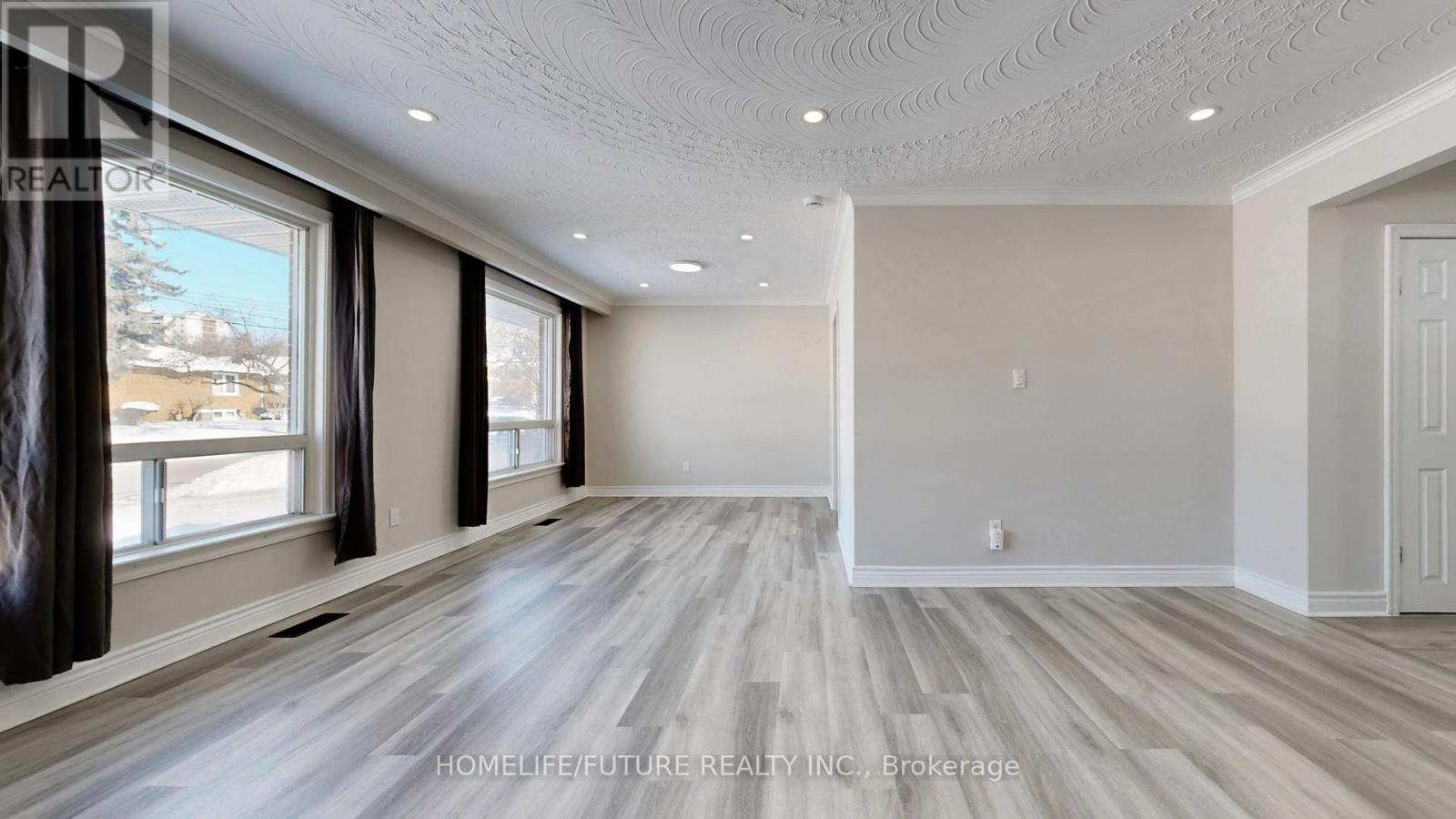 47 Woodthorpe Road, Toronto, Ontario  M4A 1S6 - Photo 8 - C12711560