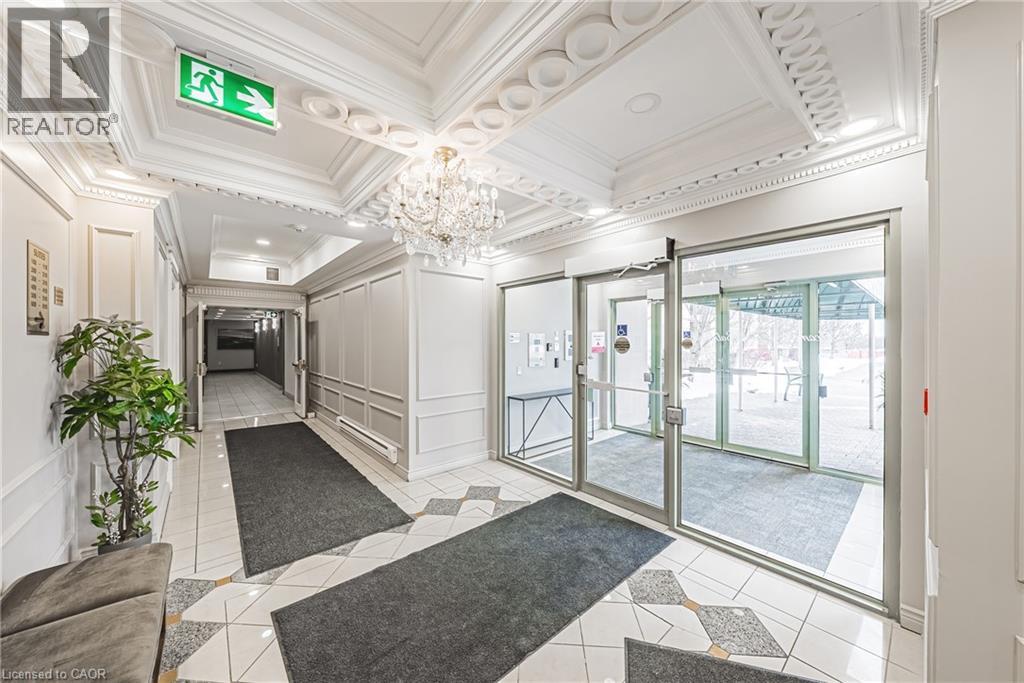 2075 Amherst Heights Drive Unit# 103, Burlington, Ontario  L7P 5B8 - Photo 30 - 40796800