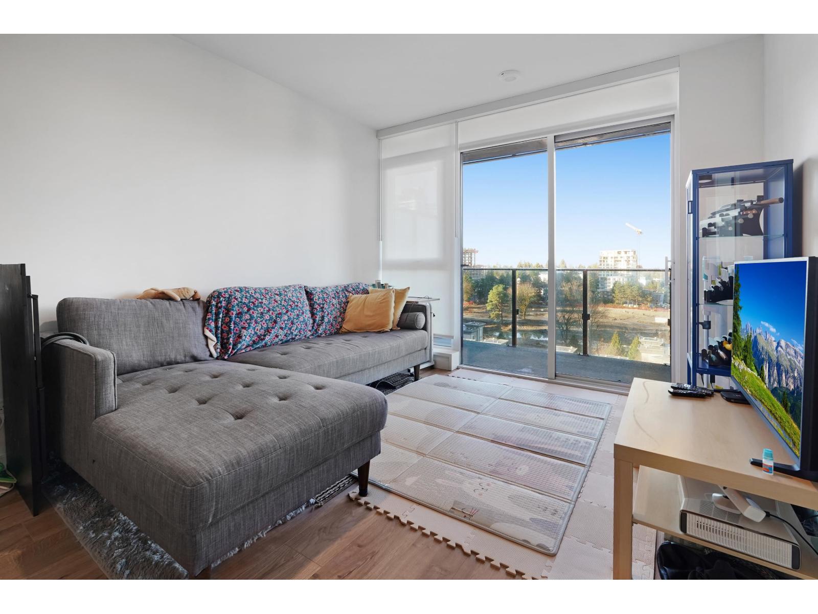 1212 13428 105 Avenue, Surrey, British Columbia  V3T 0S6 - Photo 2 - R3080740