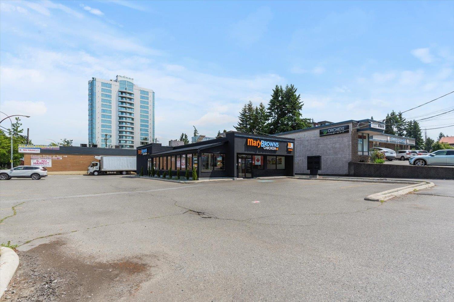 32260 South Fraser Way, Abbotsford, British Columbia  V2T 1W9 - Photo 3 - C8075295