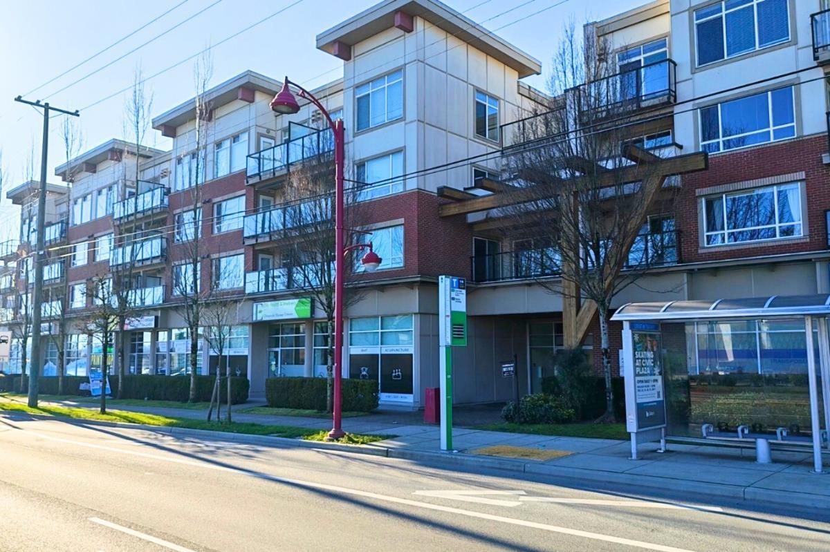 319 7511 120 Street, Delta, British Columbia  V4C 0C1 - Photo 3 - R3080857