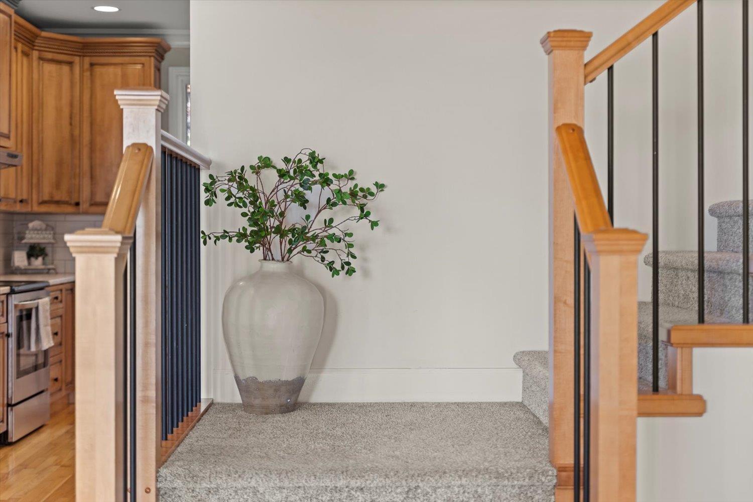 35379 Kinloch Place, Abbotsford, British Columbia  V3G 3A8 - Photo 17 - R3080661