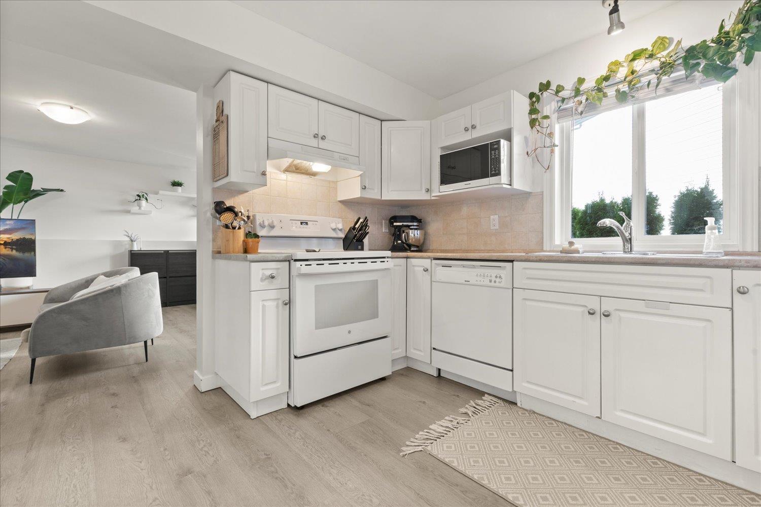 35379 Kinloch Place, Abbotsford, British Columbia  V3G 3A8 - Photo 28 - R3080661