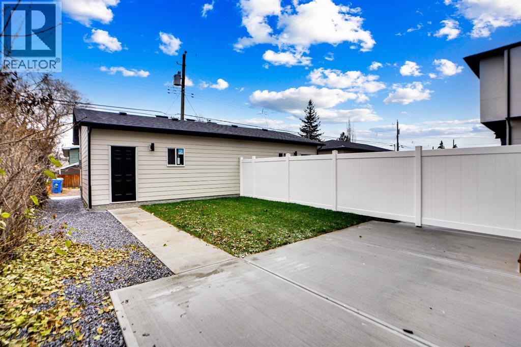 8528 47 Avenue Nw, Calgary, Alberta  t3b 1z9 - Photo 47 - A2276984