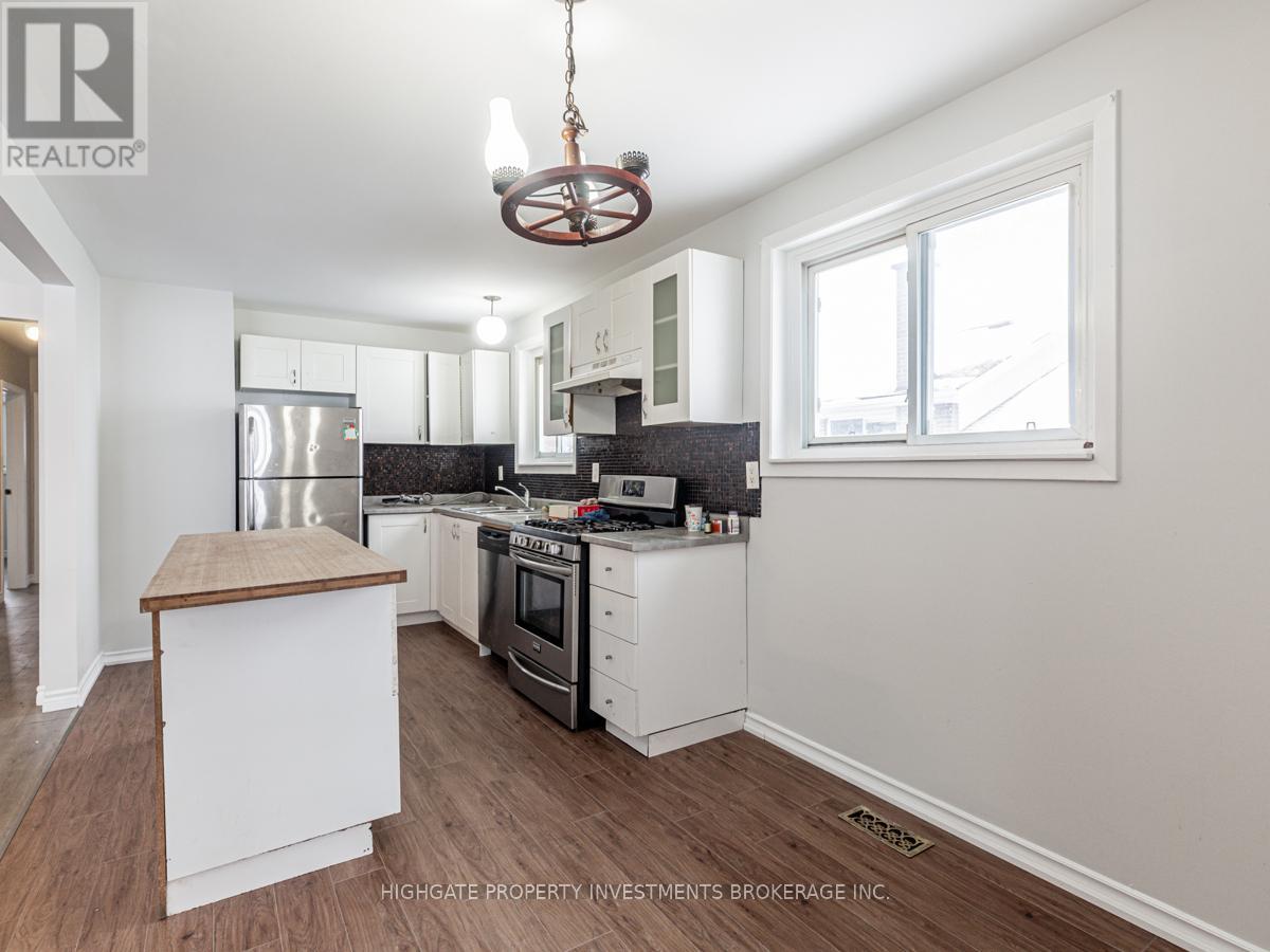 Main - 1348 Tatra Drive, Pickering, Ontario  L1W 1K6 - Photo 10 - E12711506