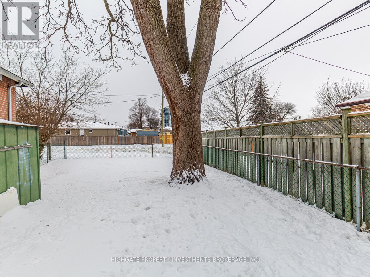 Main - 1348 Tatra Drive, Pickering, Ontario  L1W 1K6 - Photo 19 - E12711506