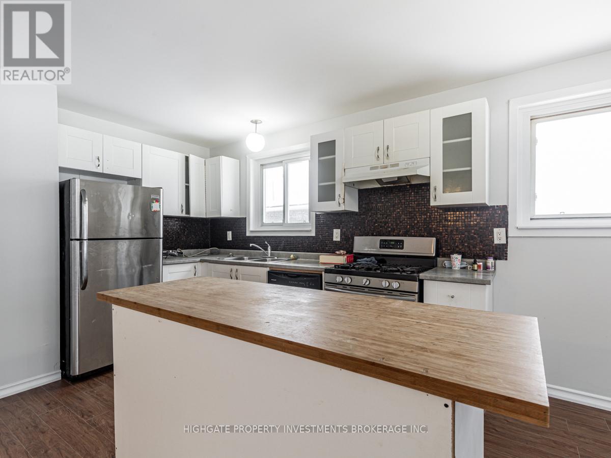 Main - 1348 Tatra Drive, Pickering, Ontario  L1W 1K6 - Photo 4 - E12711506