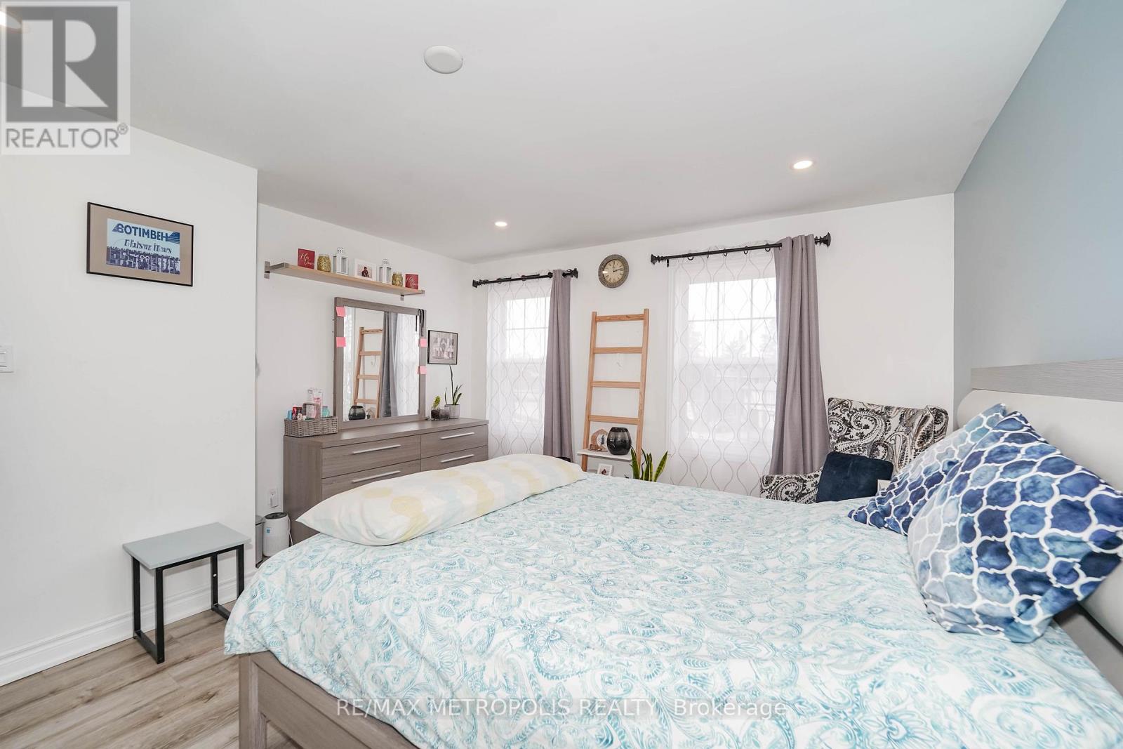 1319 Luna Court, Pickering, Ontario  L1W 3C3 - Photo 42 - E12711510