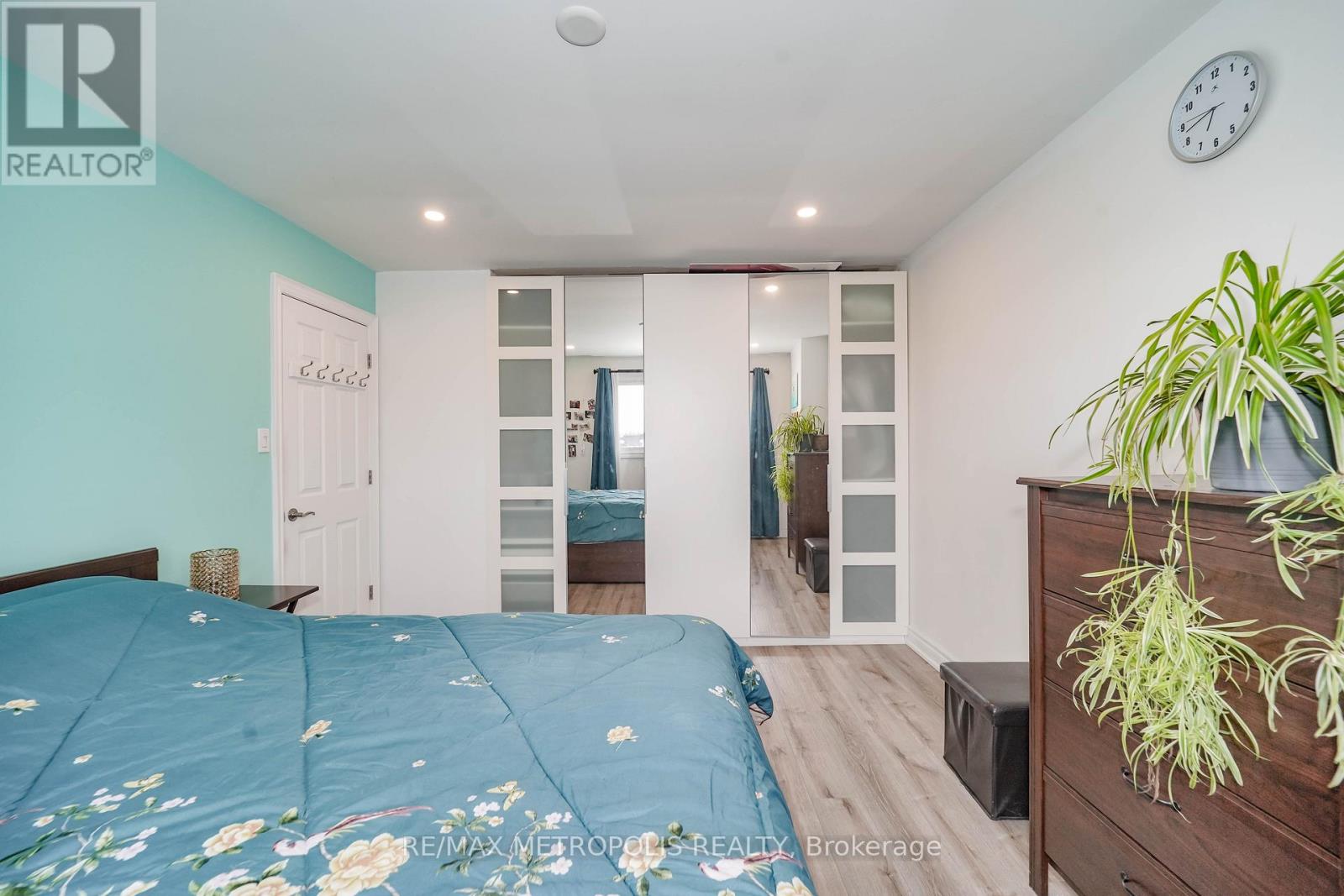 1319 Luna Court, Pickering, Ontario  L1W 3C3 - Photo 48 - E12711510