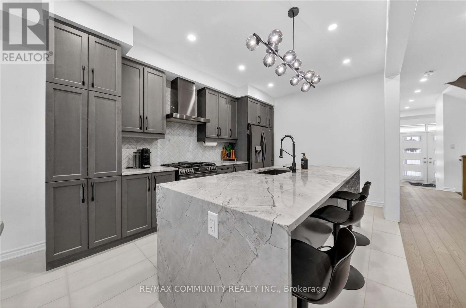 1431 Kerrydale Avenue, Pickering, Ontario  L1X 0M9 - Photo 19 - E12711568