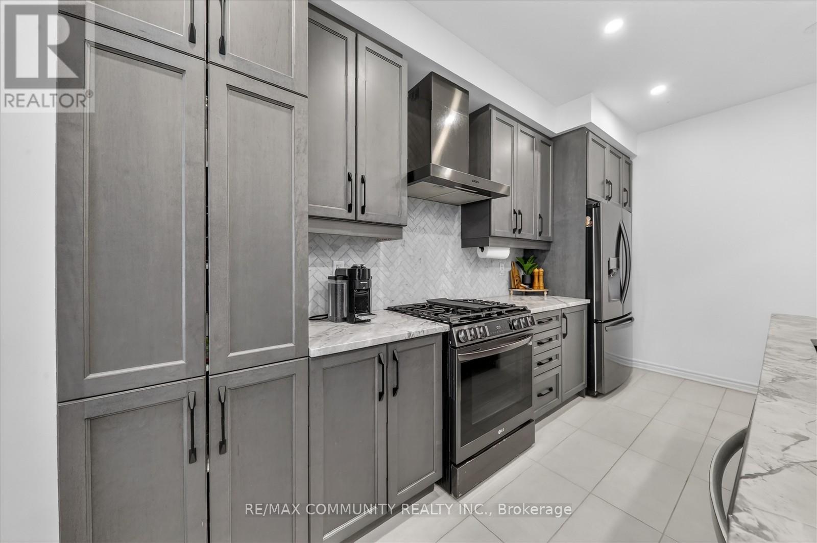 1431 Kerrydale Avenue, Pickering, Ontario  L1X 0M9 - Photo 21 - E12711568