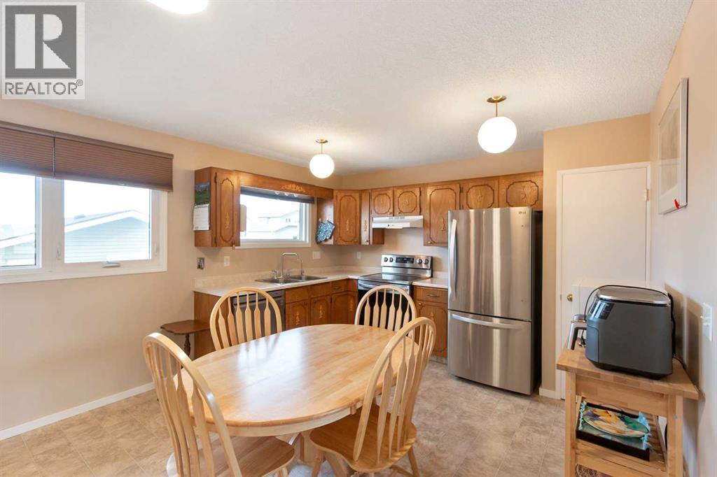 127 Edey Close, Cremona, Alberta  T0M 0R0 - Photo 7 - A2279003