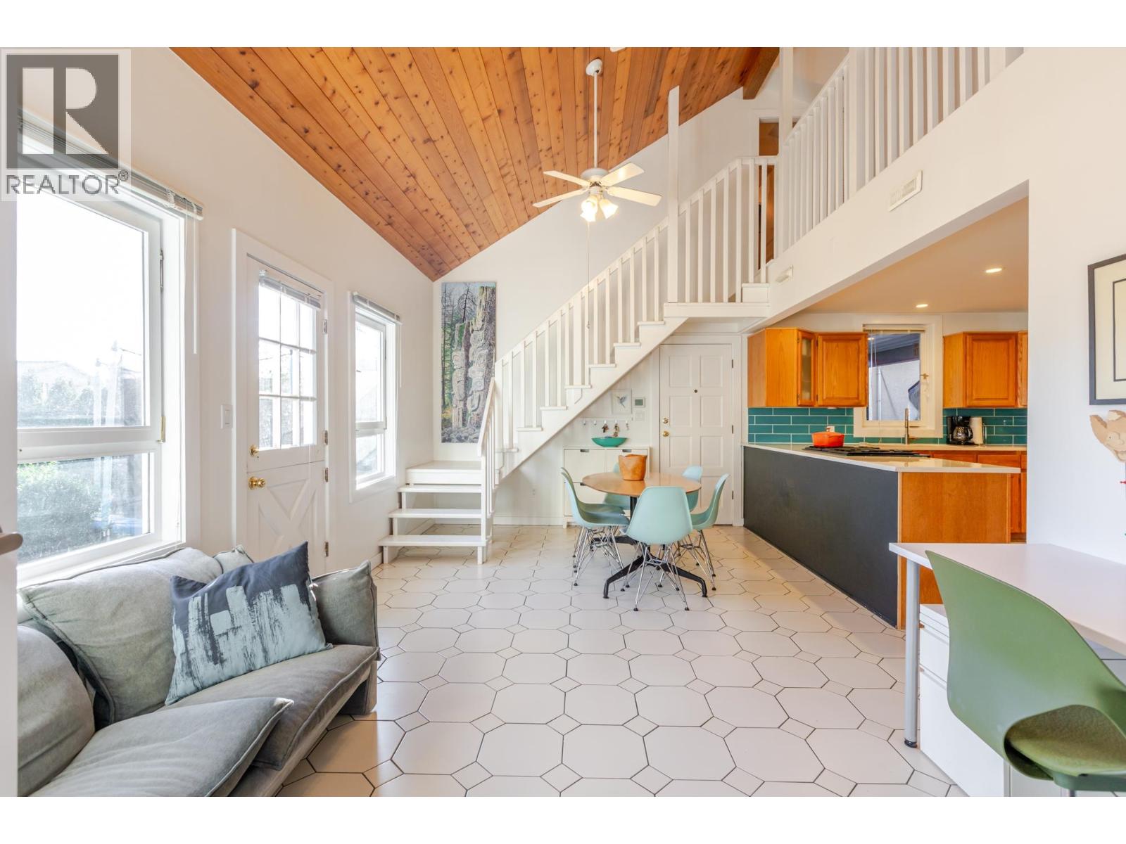 3454 Liverpool Street, Port Coquitlam, British Columbia  V3B 3W1 - Photo 7 - R3081005