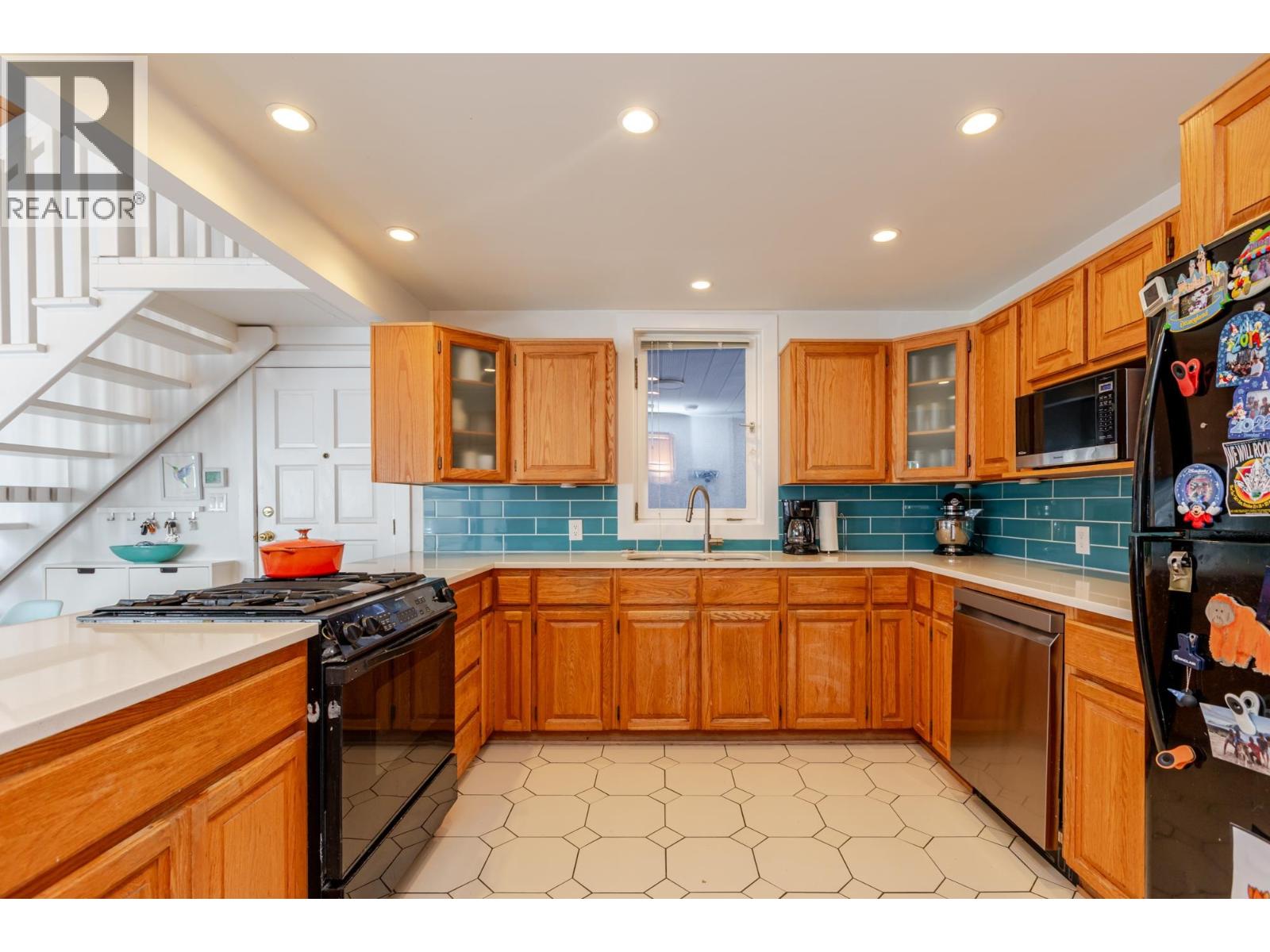 3454 Liverpool Street, Port Coquitlam, British Columbia  V3B 3W1 - Photo 11 - R3081005