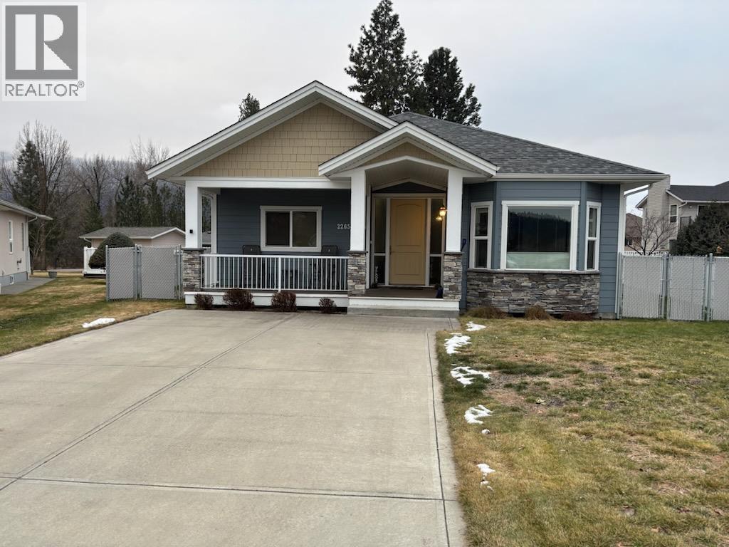 2265 Selkirk Place, Grand Forks, British Columbia  V0H 1H0 - Photo 25 - 10372974