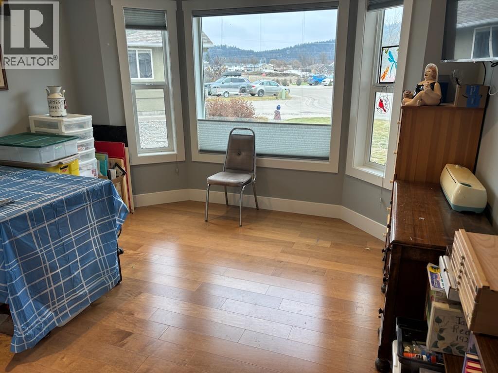 2265 Selkirk Place, Grand Forks, British Columbia  V0H 1H0 - Photo 15 - 10372974