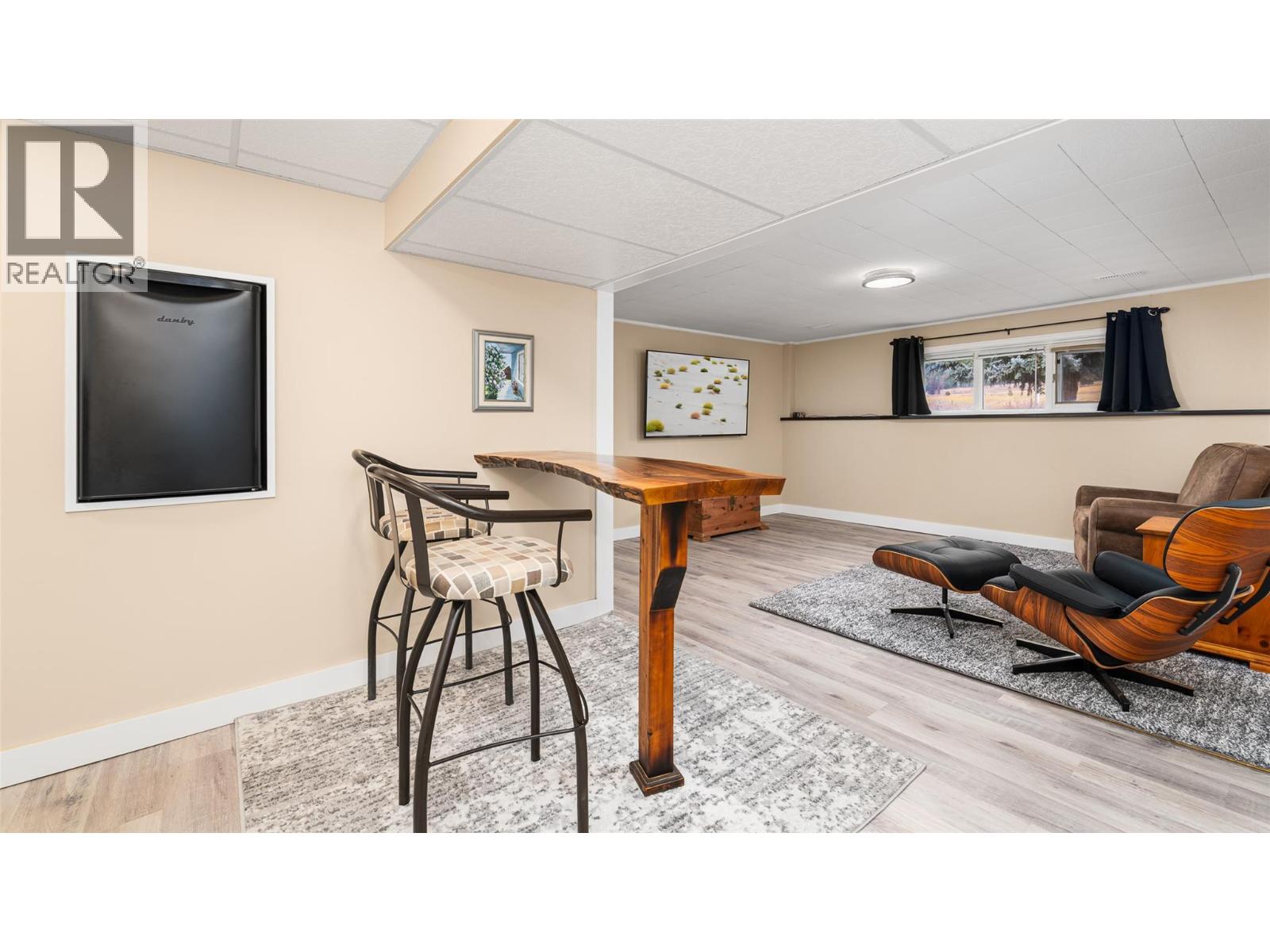 4857 Canyon Lister Road, Canyon, British Columbia  V0B 1C1 - Photo 20 - 10373151