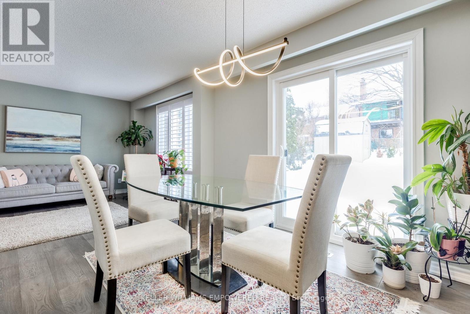 175 Simonston Boulevard, Markham, Ontario  L3T 4M1 - Photo 8 - N12711546