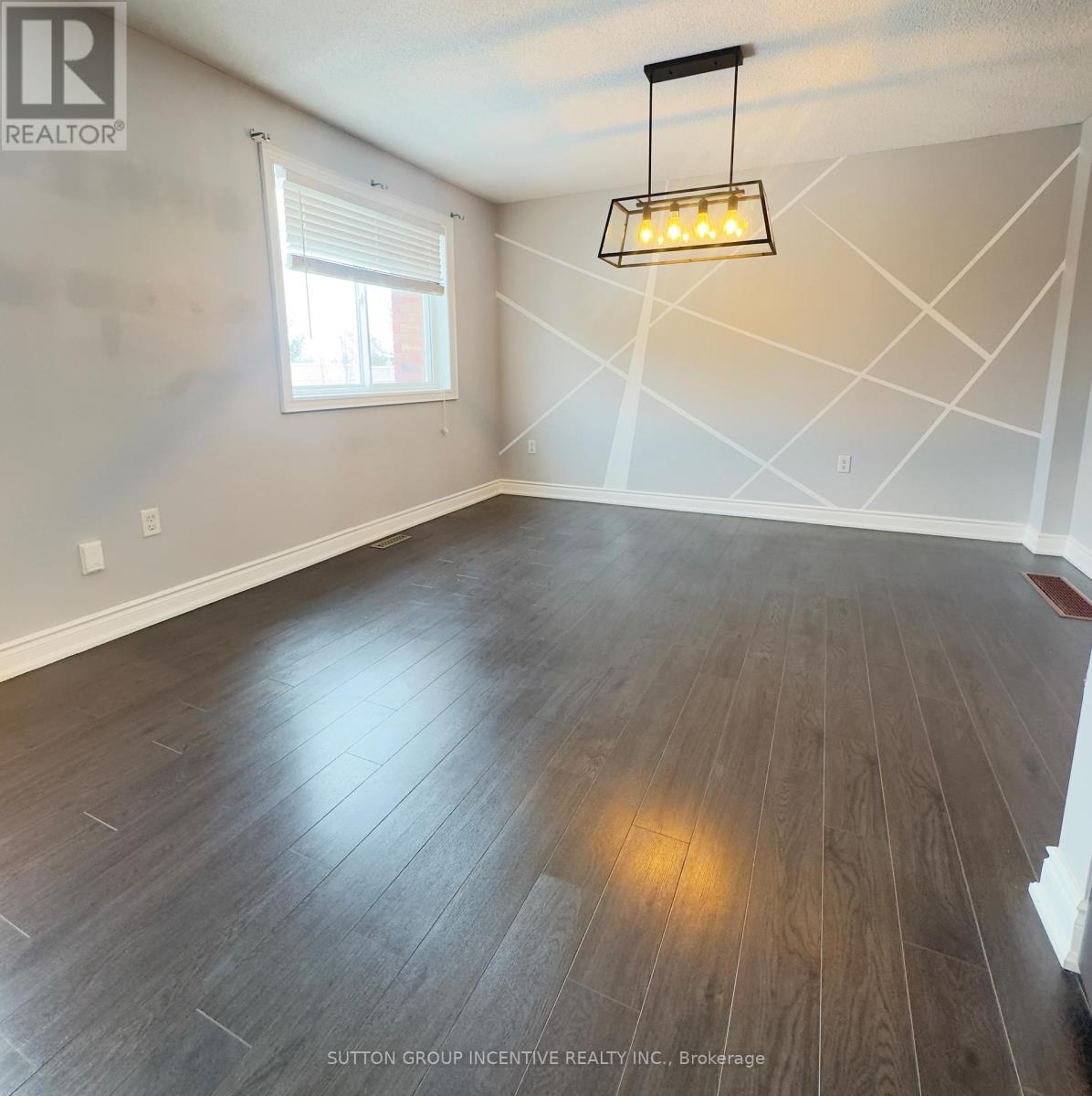 5 - 49 Ferndale Drive S, Barrie (Ardagh), Ontario  L4N 5W9 - Photo 6 - S12711502