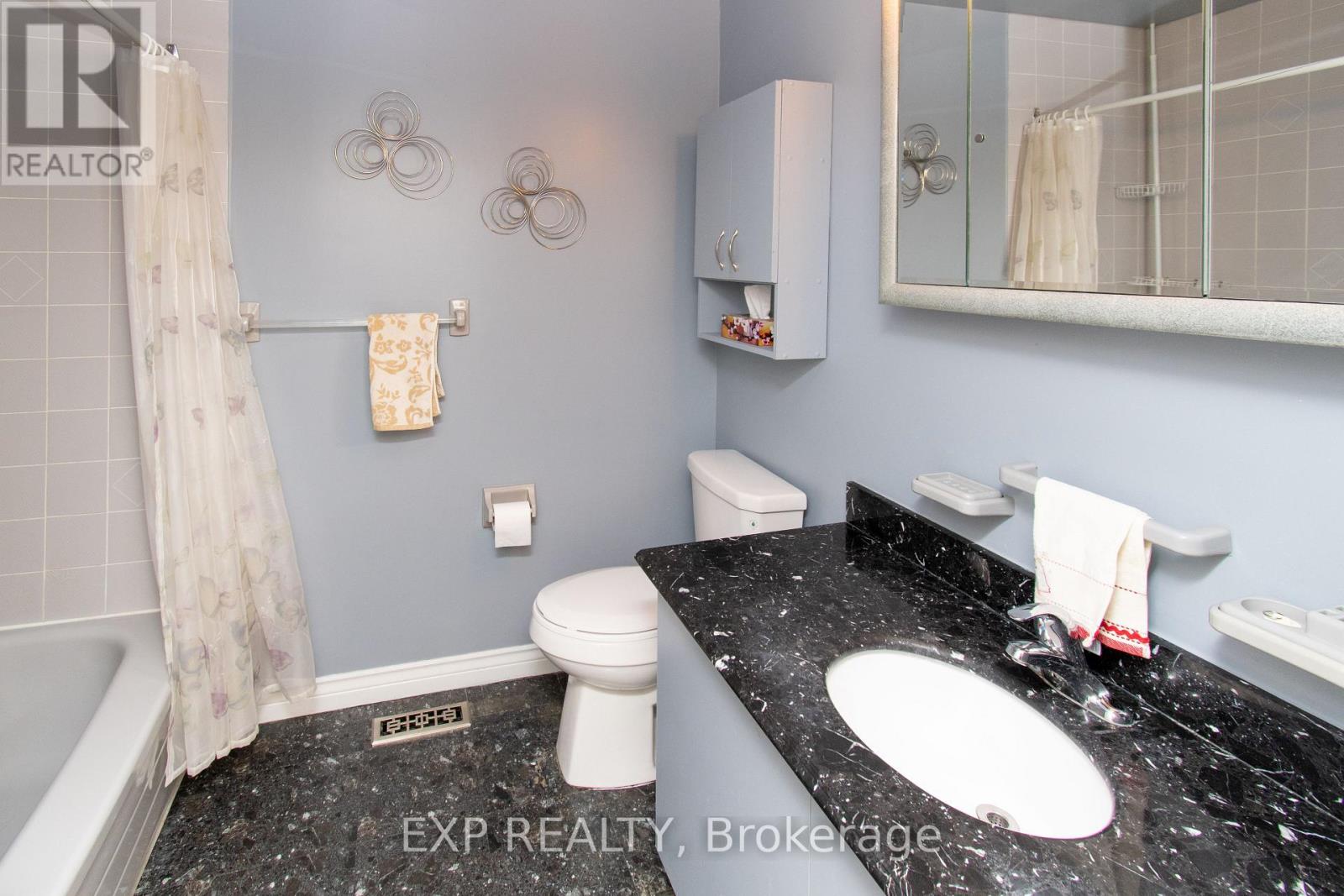 33 Knicely Road, Barrie, Ontario  L4N 6V3 - Photo 13 - S12711520