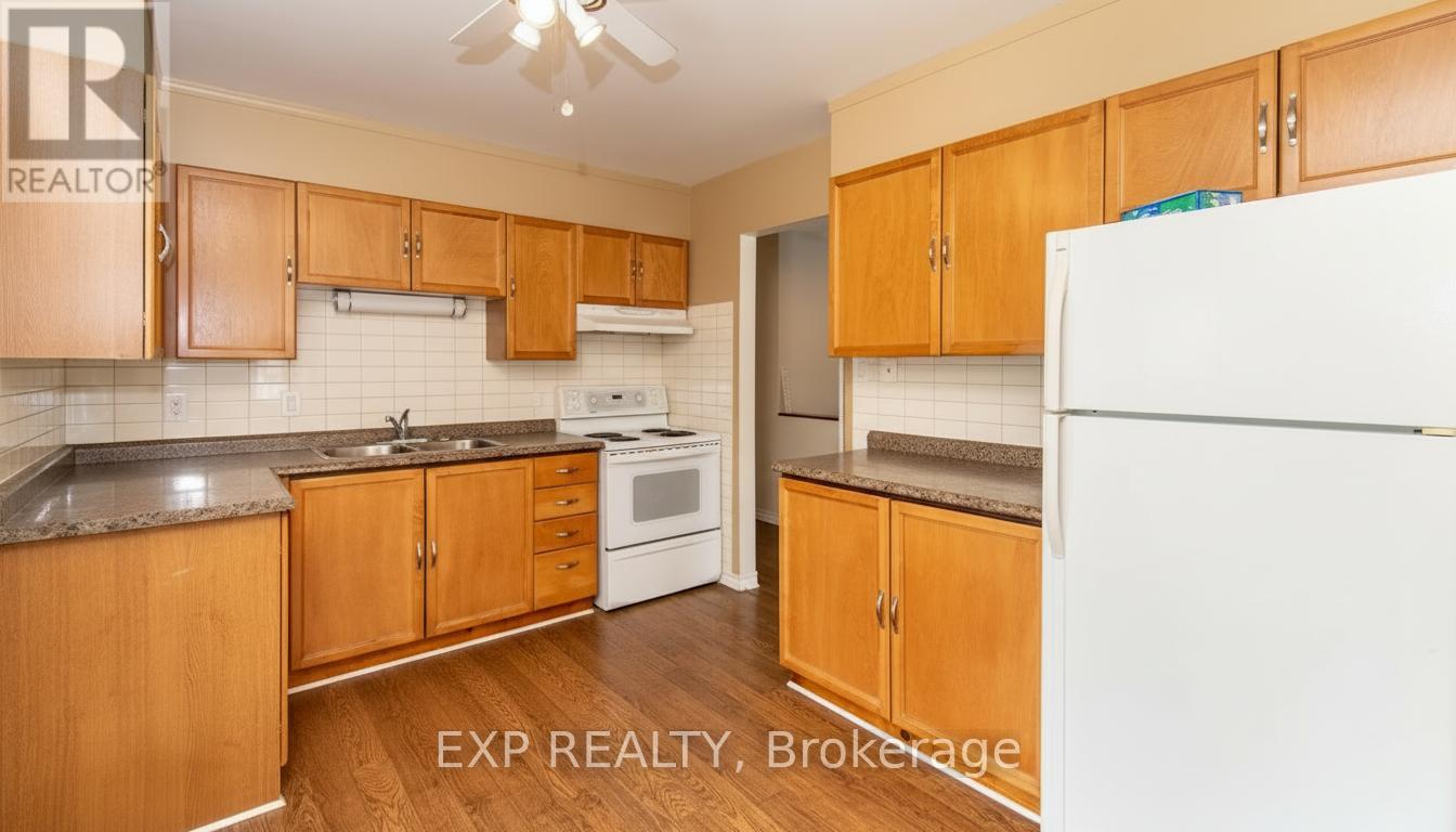 33 Knicely Road, Barrie, Ontario  L4N 6V3 - Photo 7 - S12711520