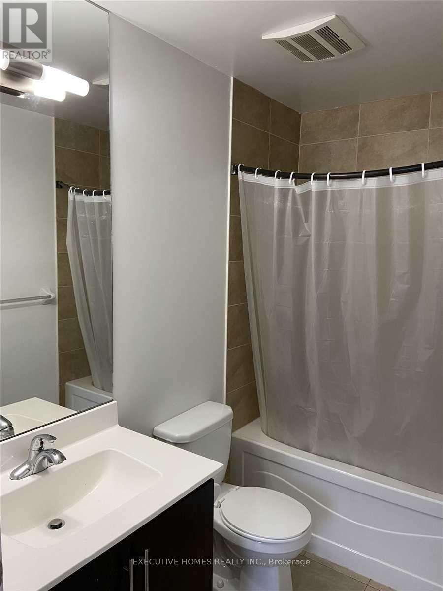 2707 - 330 Burnhamthorpe Road, Mississauga, Ontario  L5B 3Y5 - Photo 10 - W12711476