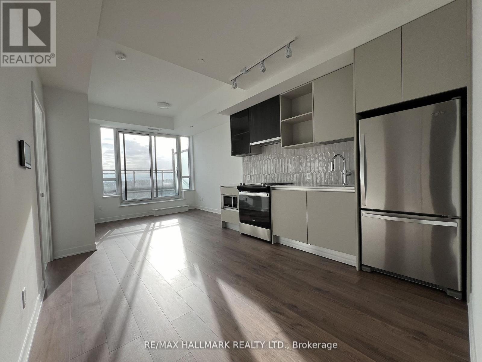 329 - 405 Dundas Street W, Oakville, Ontario  L6M 5P9 - Photo 7 - W12711488