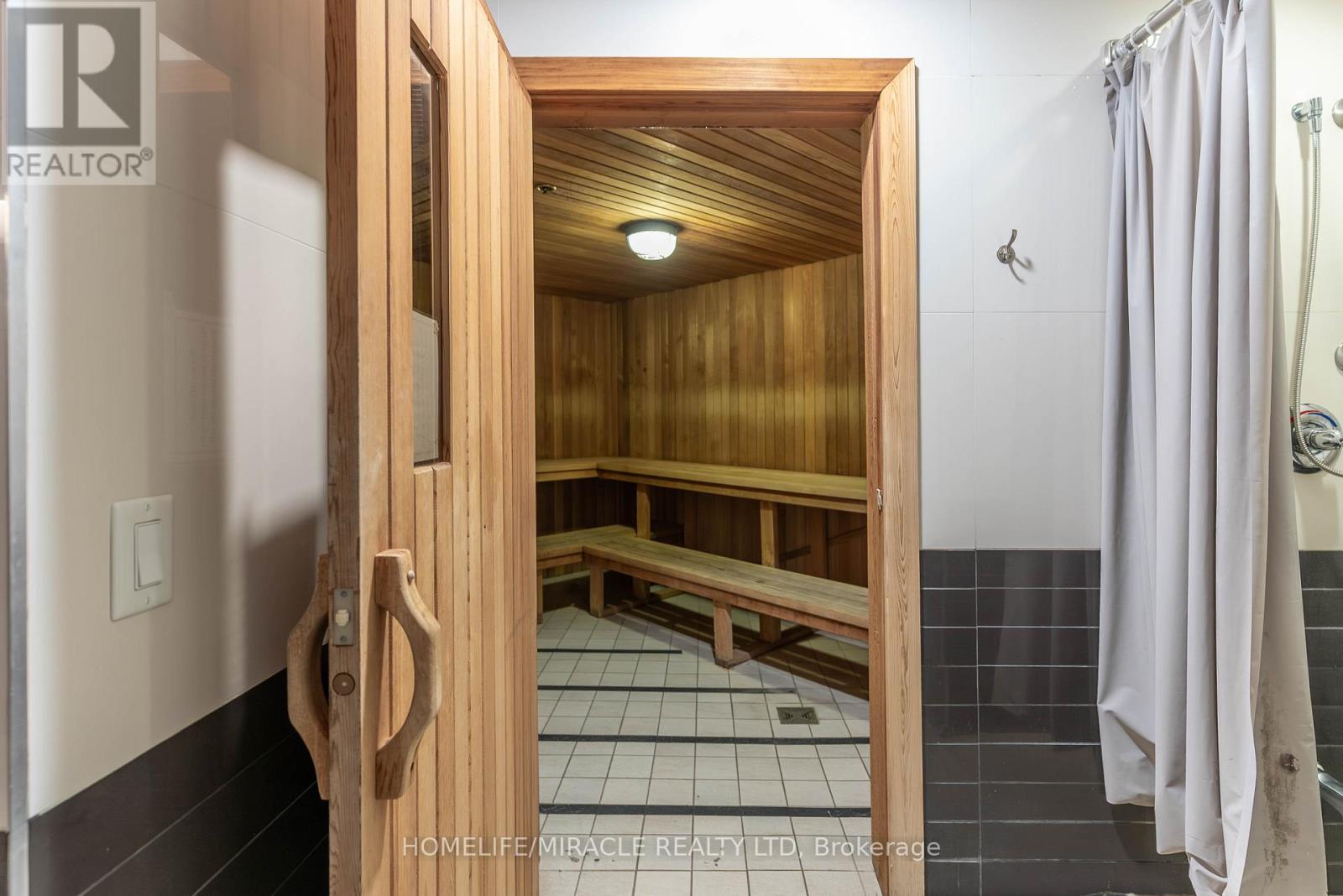 1606 - 215 Sherway Gardens Road, Toronto, Ontario  M9C 0A4 - Photo 28 - W12711508