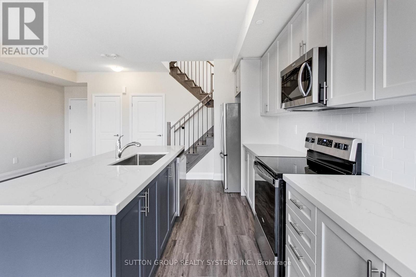 103 - 1577 Rose Way, Milton, Ontario  L9E 0J2 - Photo 10 - W12711552