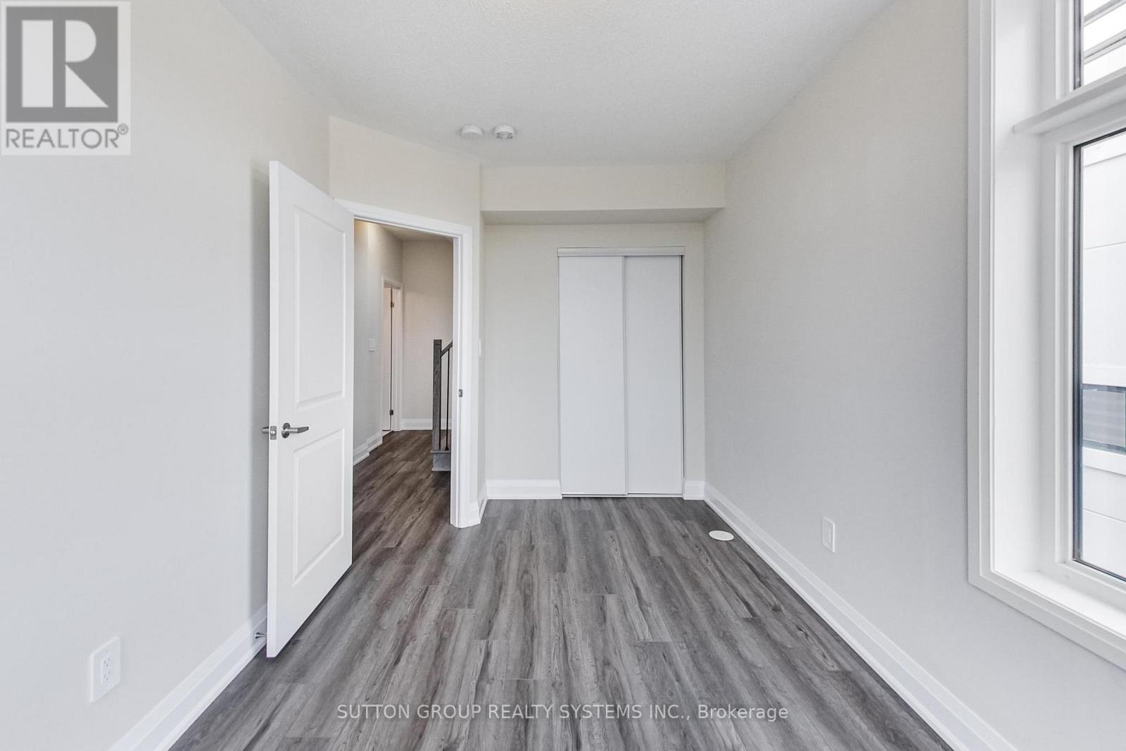 103 - 1577 Rose Way, Milton, Ontario  L9E 0J2 - Photo 24 - W12711552