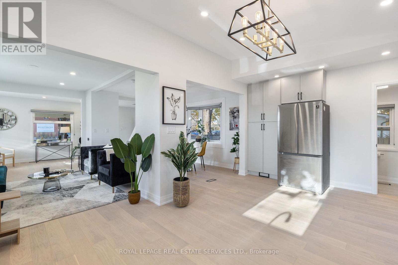 Main - 63 Port Street, Mississauga, Ontario  L5H 1E2 - Photo 14 - W12711554