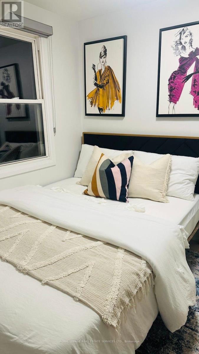 Main - 63 Port Street, Mississauga, Ontario  L5H 1E2 - Photo 23 - W12711554