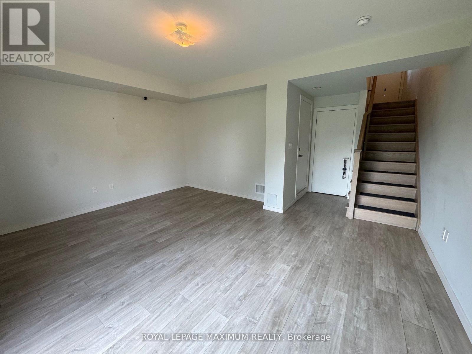 274 Vellwood Commons, Oakville, Ontario  L6L 6W2 - Photo 13 - W12711570