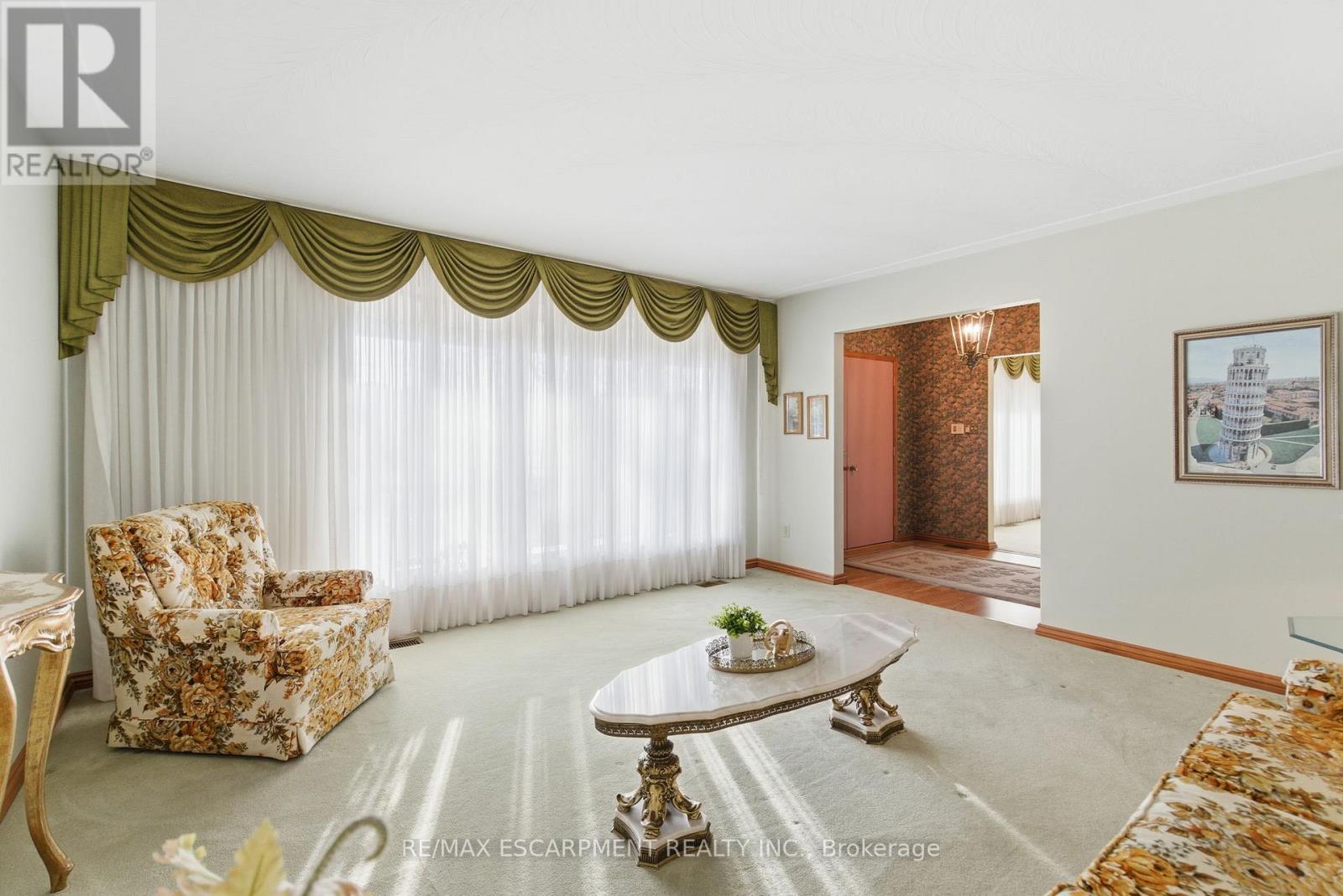 1235 Barton Street, Hamilton, Ontario  L8E 5G9 - Photo 6 - X12711490