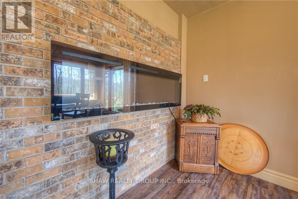 7 Squire Court, Waterloo, Ontario  N2J 4G8 - Photo 13 - X12711540