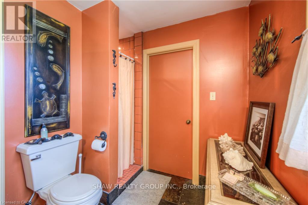 7 Squire Court, Waterloo, Ontario  N2J 4G8 - Photo 22 - X12711540