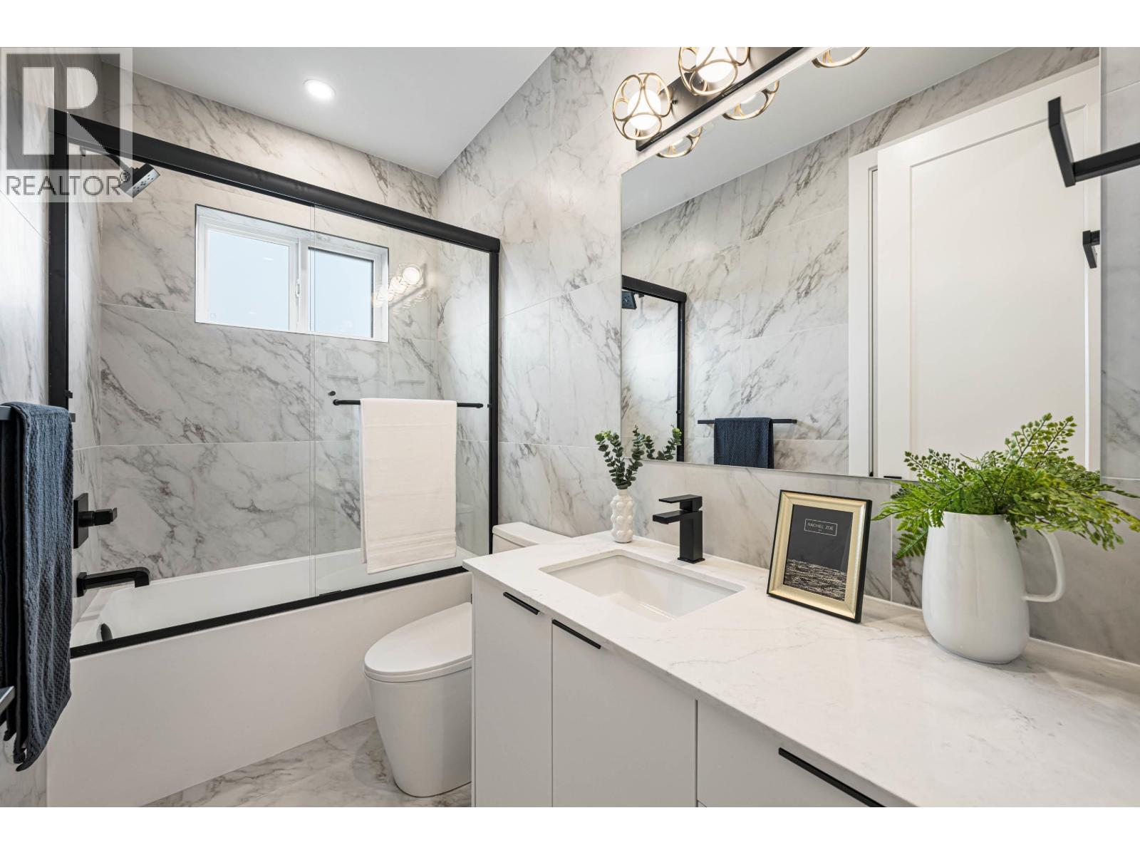 2 6107 Patrick Street, Burnaby, British Columbia  V5J 3B8 - Photo 33 - R3080704