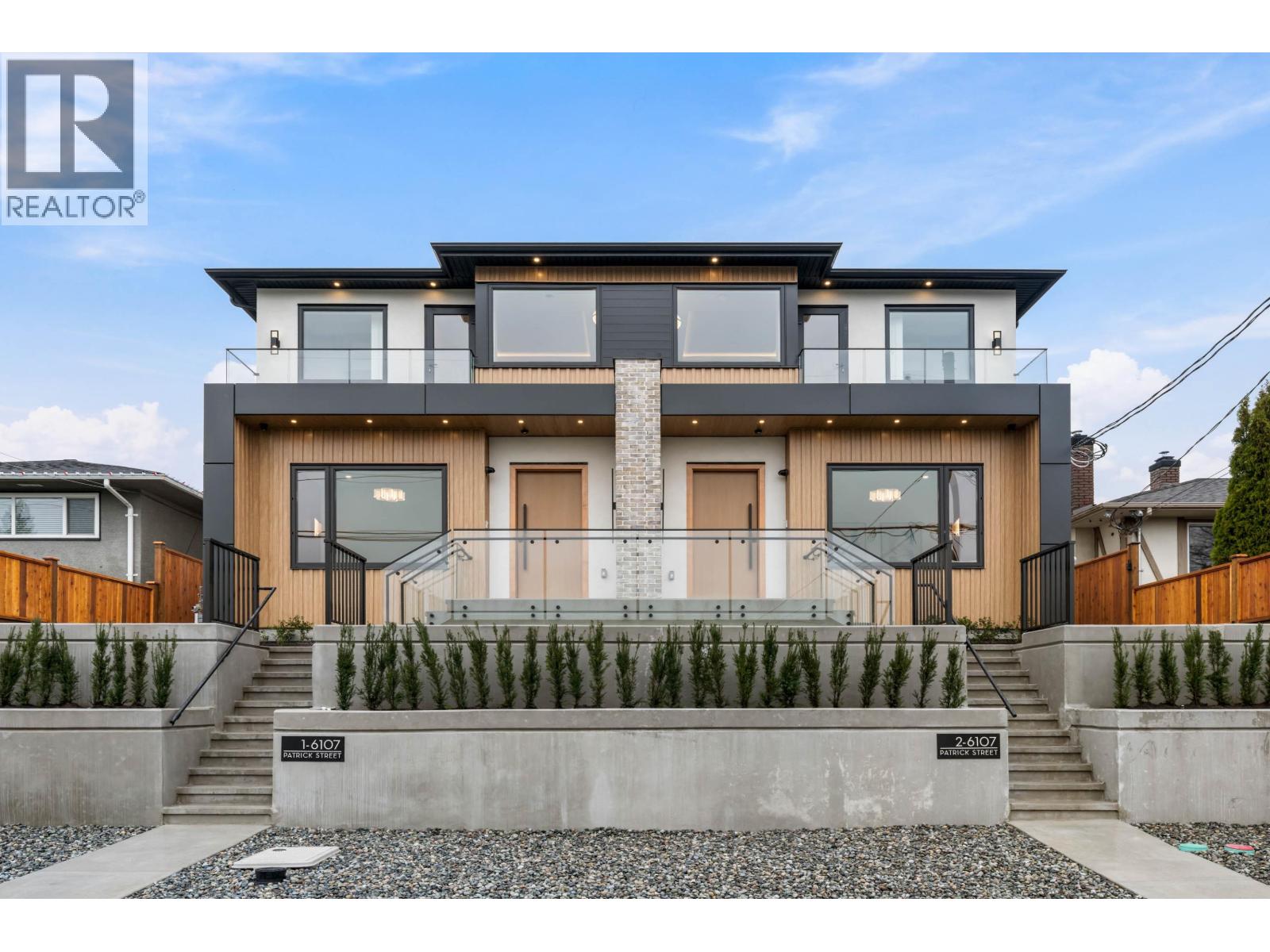 2 6107 PATRICK STREET, Burnaby, British Columbia