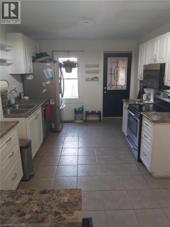 82 Cambridge Avenue, Hamilton, Ontario  L8H 1T6 - Photo 3 - 40789484