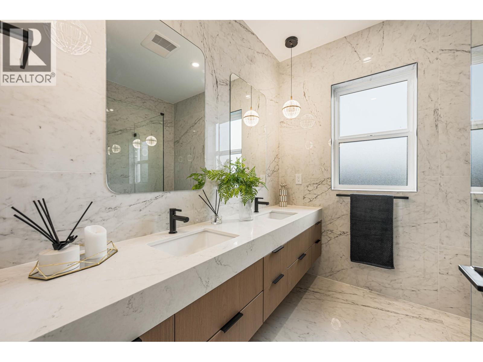 2 6107 Patrick Street, Burnaby, British Columbia  V5J 3B8 - Photo 29 - R3080704