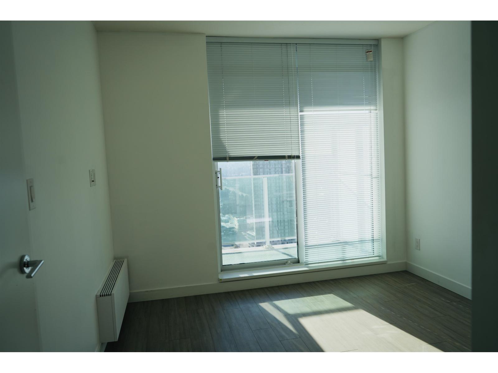 2710 13655 Fraser Highway, Surrey, British Columbia  V3T 0P8 - Photo 4 - R3079812