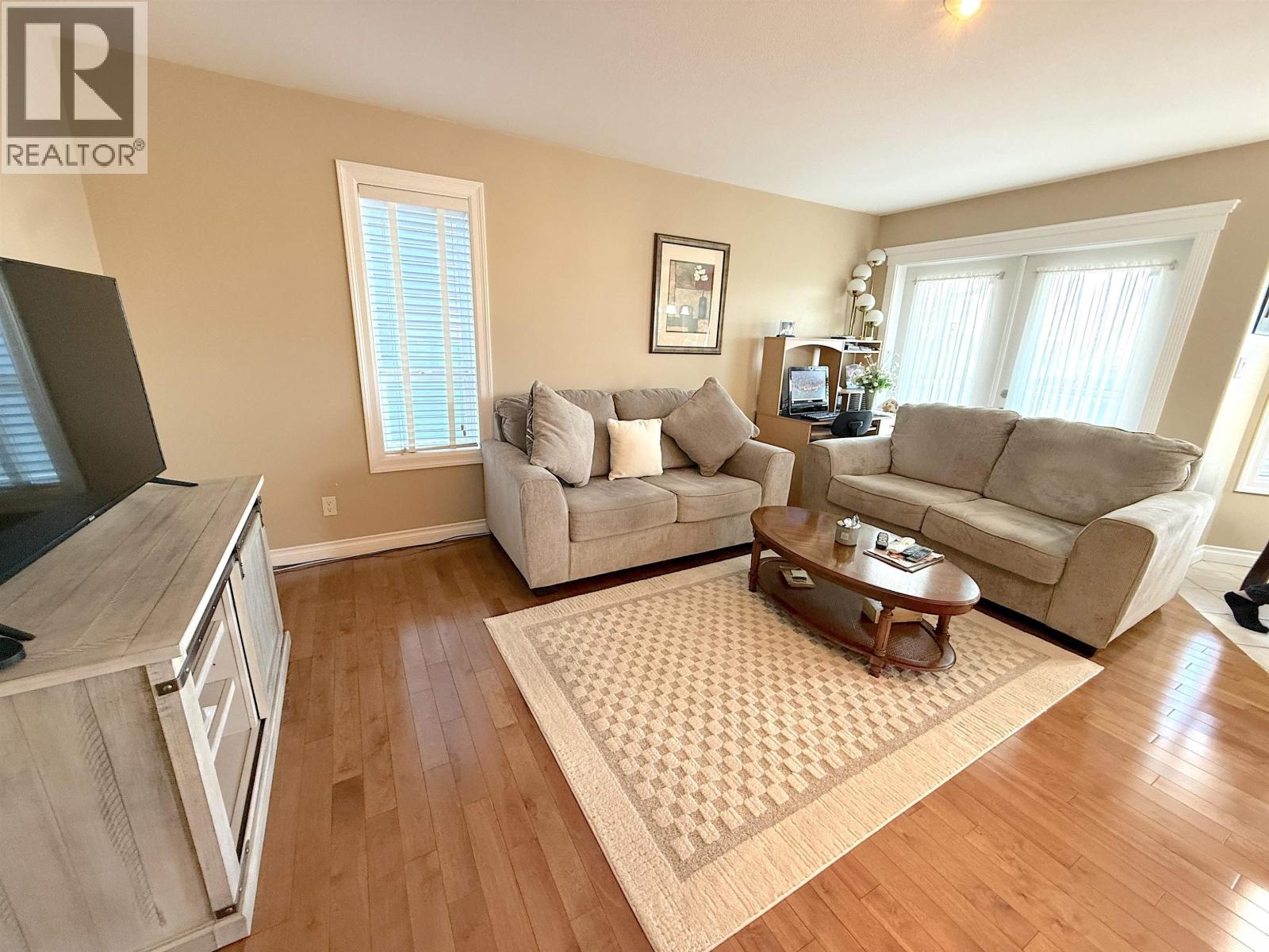 1041 Eagle Drive, Prince Rupert, British Columbia  V8J 4R4 - Photo 2 - R3081058