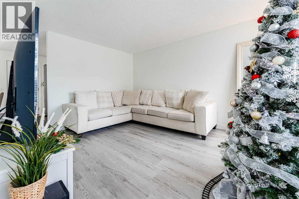 119 Falton Way Ne, Calgary, Alberta  T3J 1J5 - Photo 5 - A2275440